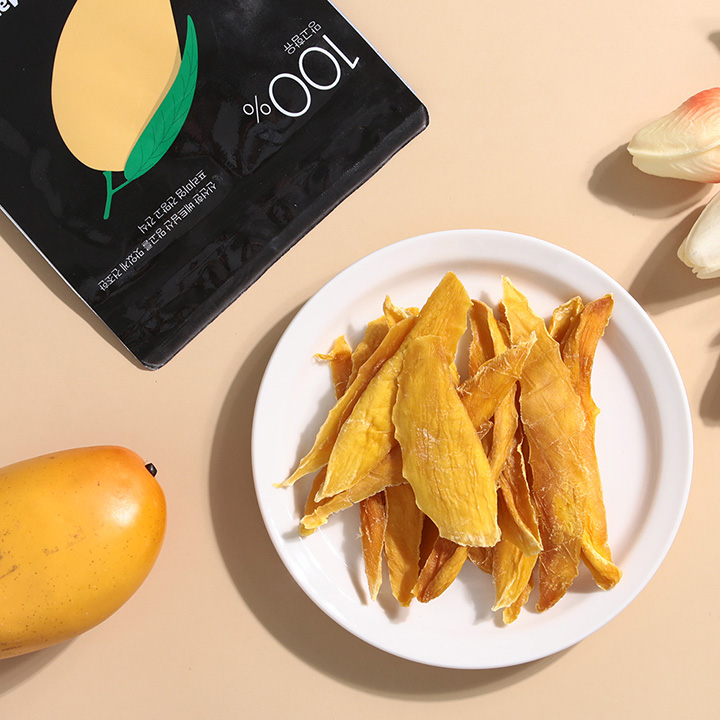 지브로와 베트남 최상급 무색소 건조/반건조 조은 건망고 말랭이 80g x 2 17일 16시 상품이미지