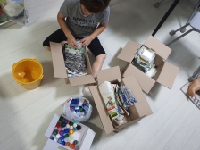 우유팩 모으는게 습관이 되어 자동으로 ㅎ