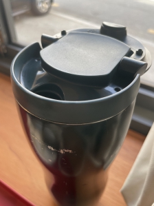 오늘도 텀블러 들고 가기