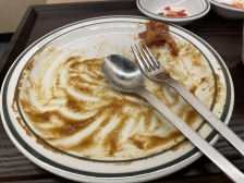 음식은 남기지 않는다