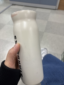 텀블러에 음료받기