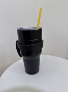 텀블러 들고가서 커피받음