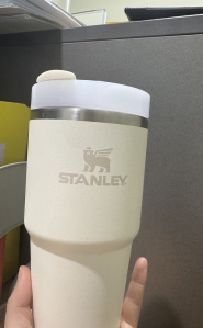 텀블러는 일상이죠 ??