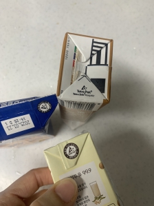 페트병 보다 테트라팩 음료를 선택!! 