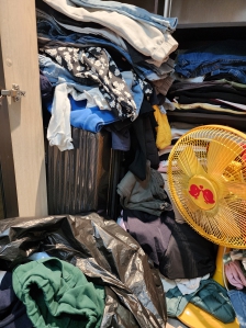  애들방 만들어주는기념으로 옷정리해요