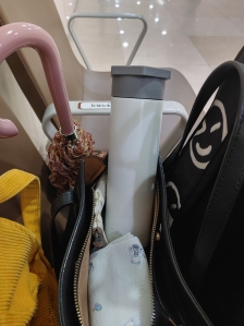 외출엔   항상 텀블러와 함께해요