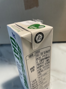 식사대용 어메이징오트에 마침 테트라팩 로고