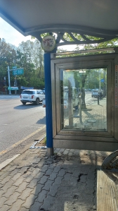 버스타고 지하철타고 일하러