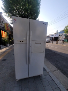 냉장고내놓았어요 