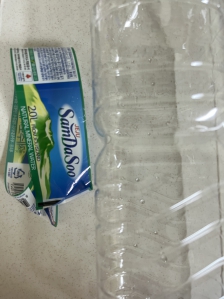 라벨과 페트를 분리해요