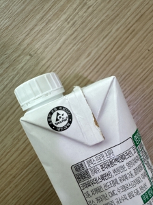 테트라팩 로고 발견!