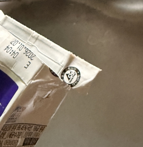 10월 테트라팩 찾기