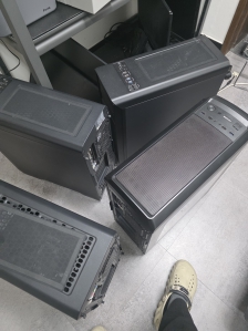 컴퓨터야 거기서는 행복하렴