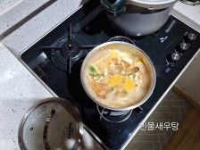 민물새우랑 꽃게 사서 ~