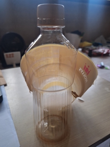 음료 라벨제거 후 분리배출 