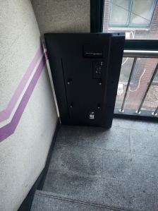 TV 무상수거 해갔어요.