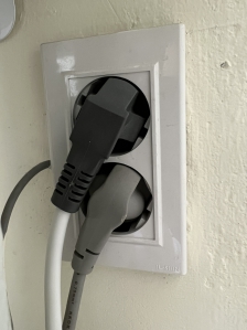 전자레인지 멀티탭 빼기