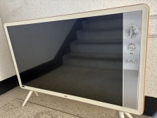 TV 배출 사진입니다.